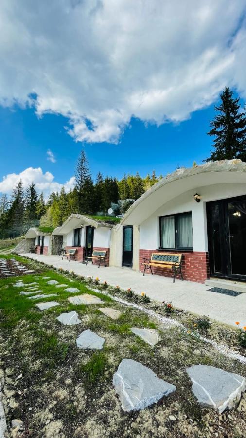 Resort Valea Tatarilor Лаку Рошу Экстерьер фото
